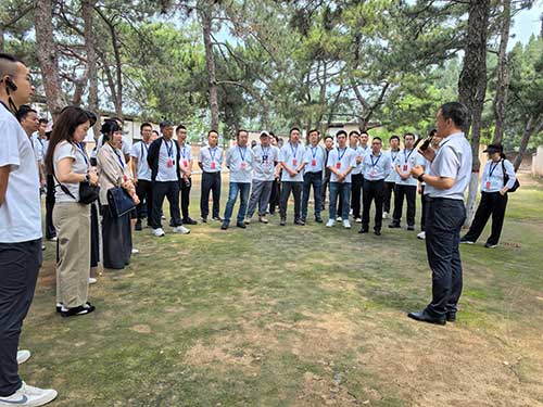 中糧集團(tuán)大悅城控股北方大區(qū)公司西安公司黨總支部精心策劃了一場(chǎng)以“踐行西柏坡精神,走好新時(shí)代趕考路”為主題的紅色踐學(xué)活動(dòng) 中糧集團(tuán)大悅城控股北方大區(qū)公司西安公司黨總支部精心策劃了一場(chǎng)以“踐行西柏坡精神,走好新時(shí)代趕考路”為主題的紅色踐學(xué)活動(dòng)